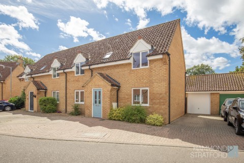 View Full Details for Camelia Close, Hethersett