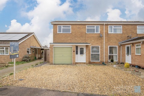 View Full Details for Richardson Crescent, Hethersett